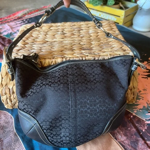 COACH women purse - Picture 1 of 12